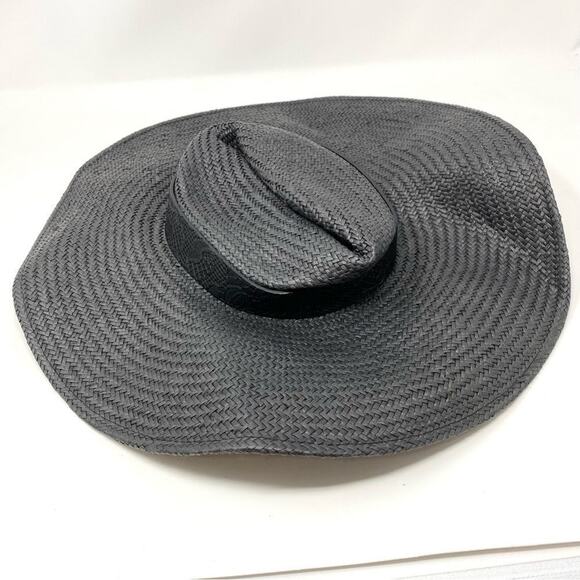 NEW Treasure & Bond Black Lace Print Straw Large Floppy Beach Boho Summer Hat - Picture 1 of 5